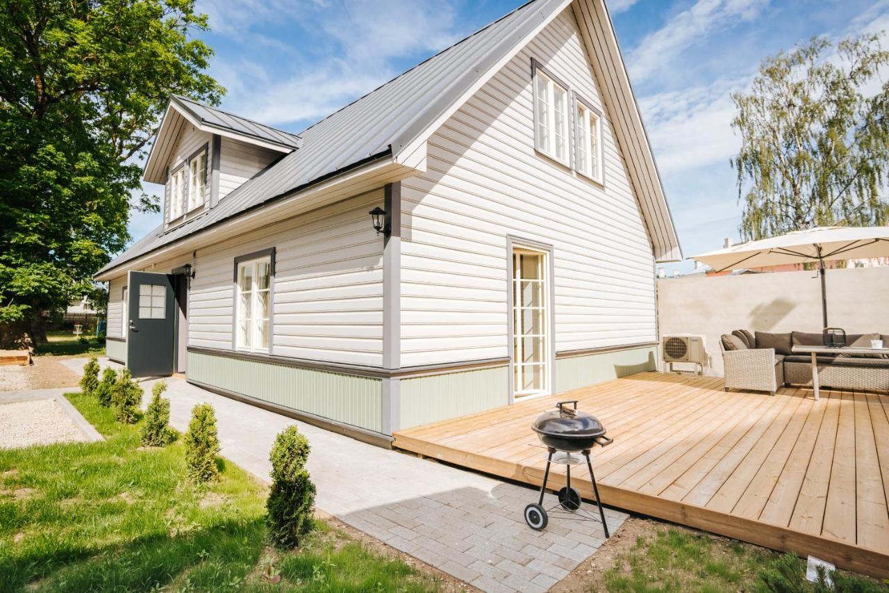 Wiedemanni 13/1 Apartments Haapsalu Eksteriør billede