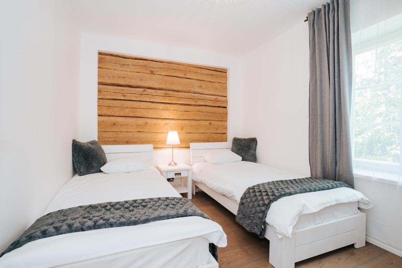 Wiedemanni 13/1 Apartments Haapsalu Eksteriør billede